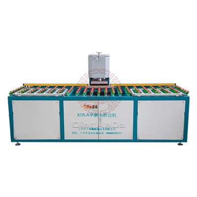 Multifunkčný lemovací stroj